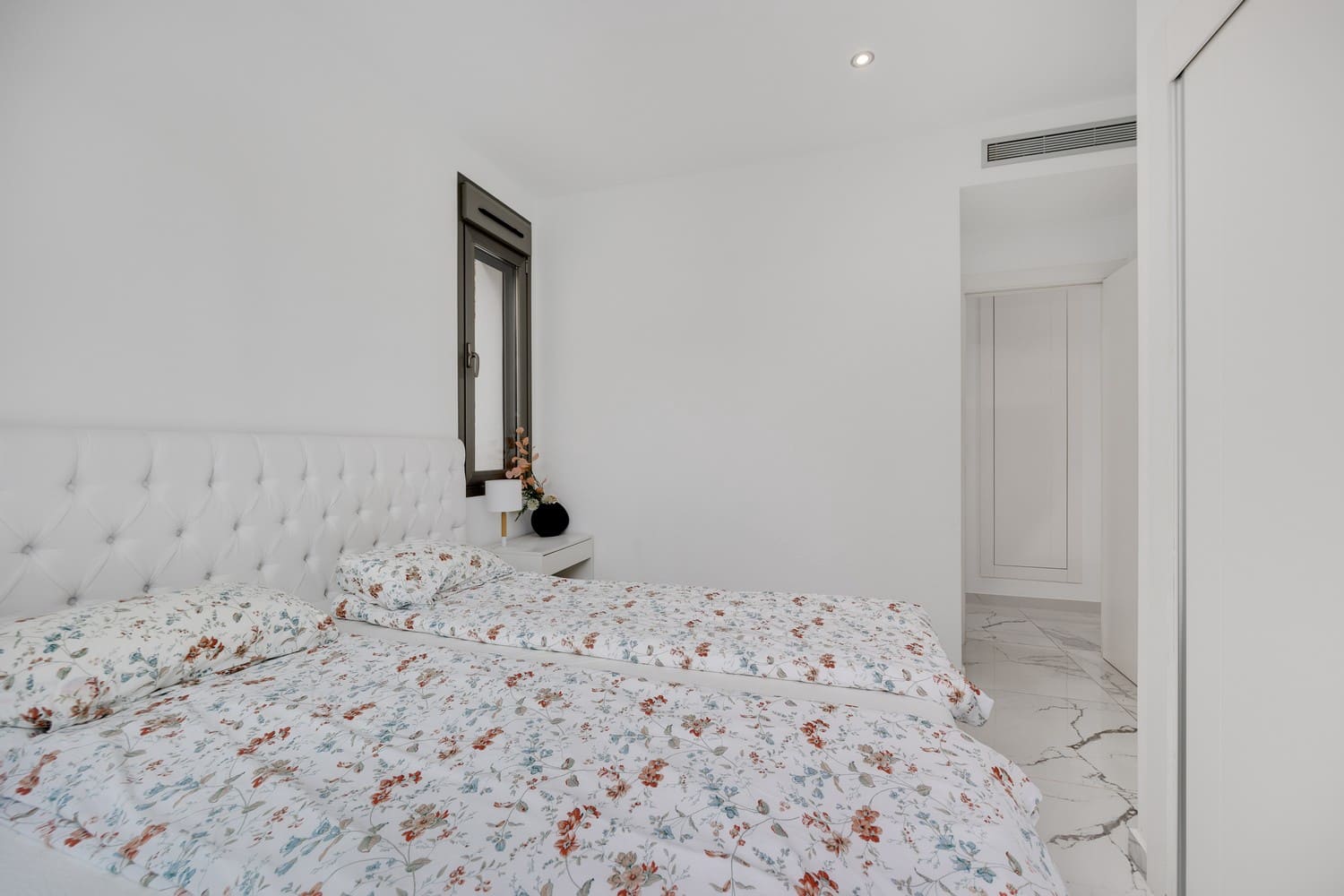 3 soveværelse Villa til salg i Villamartin med swimmingpool garage - € 469.000 (Ref: 9412676)