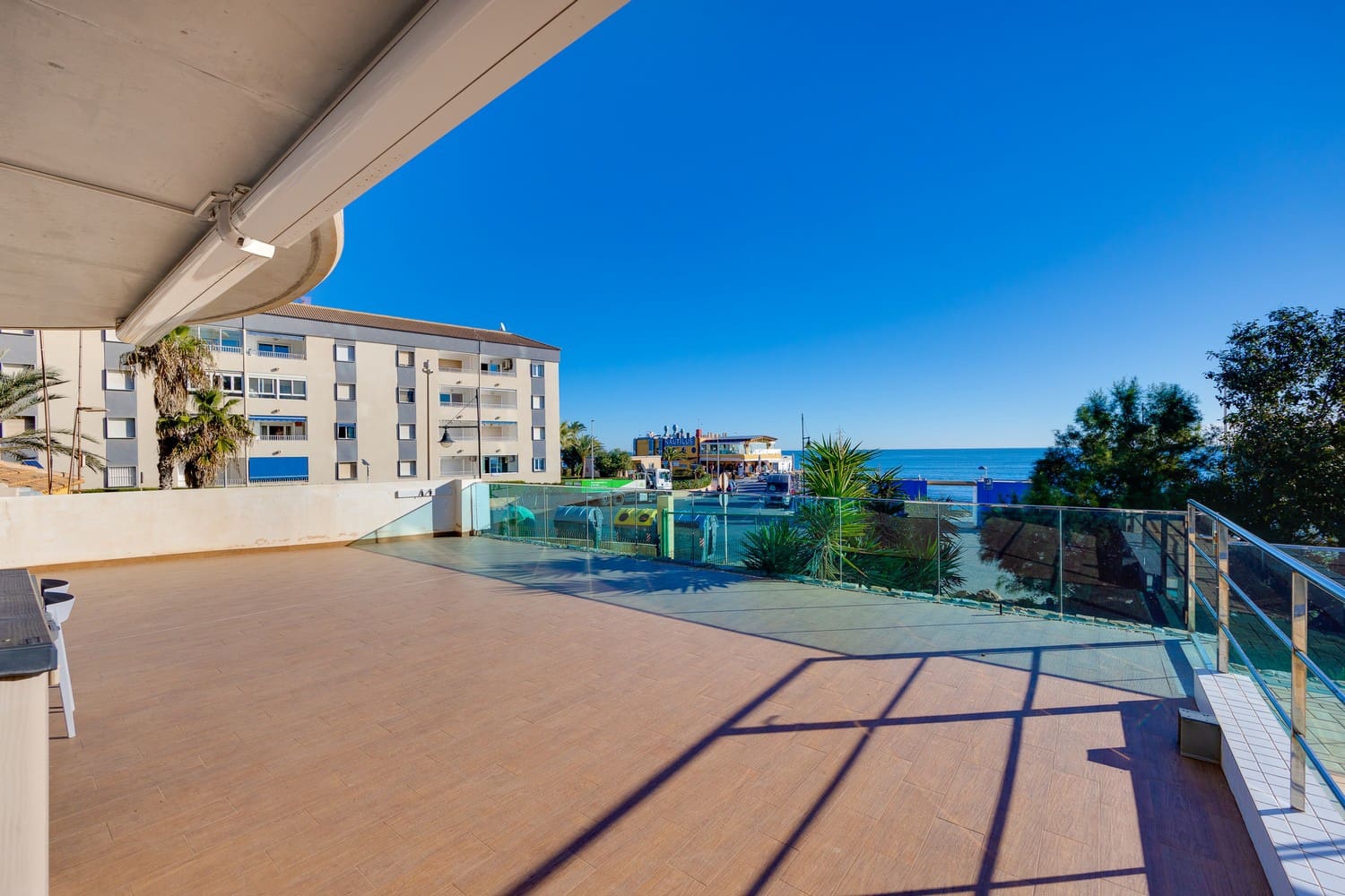 3 soverom Leilighet til salgs i Punta Prima med svømmebasseng garasje - € 550 000 (Ref: 9426511)