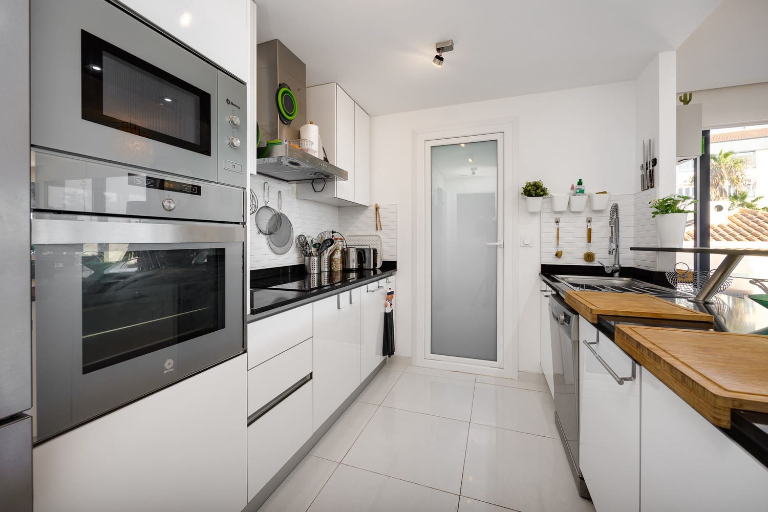 3 soverom Leilighet til salgs i Punta Prima med svømmebasseng garasje - € 550 000 (Ref: 9426511)