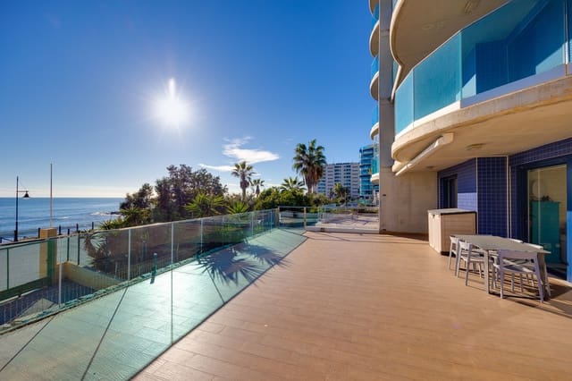 3 soverom Leilighet til salgs i Punta Prima, Torrevieja med svømmebasseng garasje - € 550 000 (Ref: 9426511)