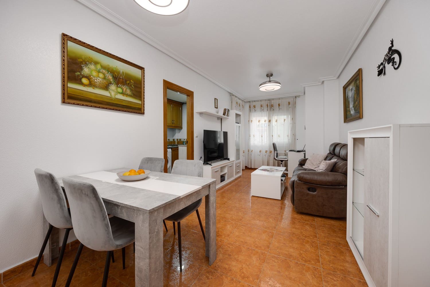 3 slaapkamer Appartement te koop in Torrevieja met garage - € 180.000 (Ref: 9434933)