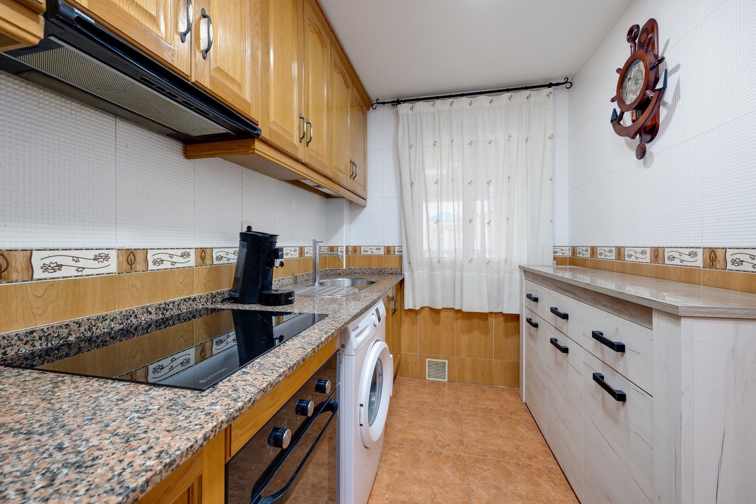 3 slaapkamer Appartement te koop in Torrevieja met garage - € 180.000 (Ref: 9434933)
