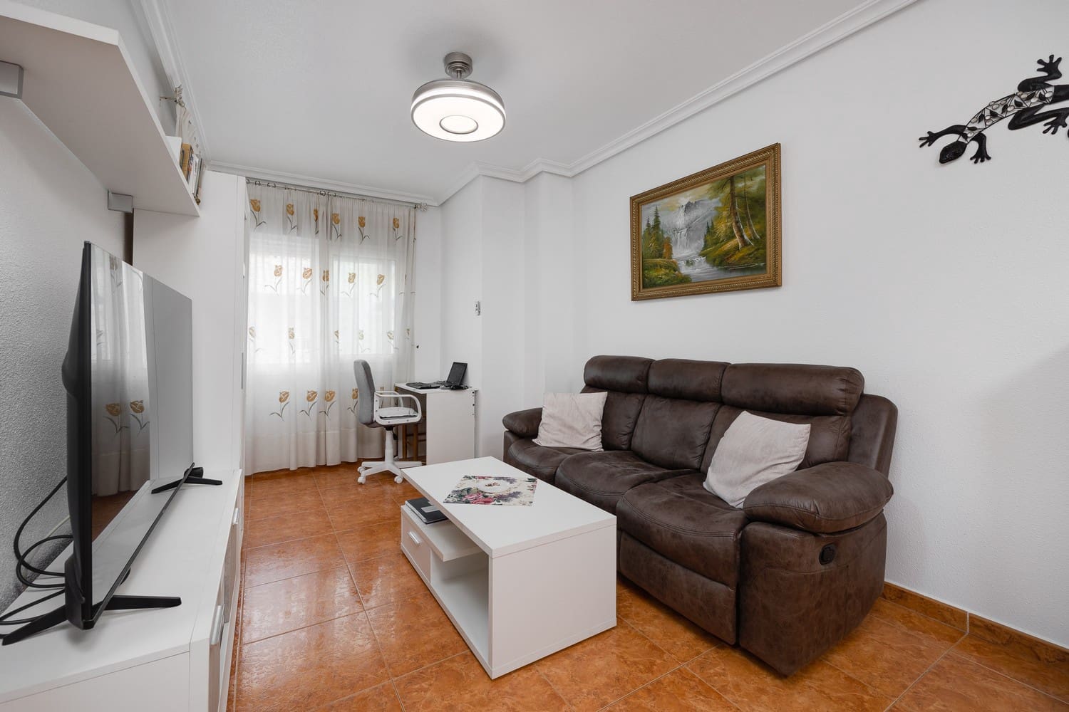 3 slaapkamer Appartement te koop in Torrevieja met garage - € 180.000 (Ref: 9434933)