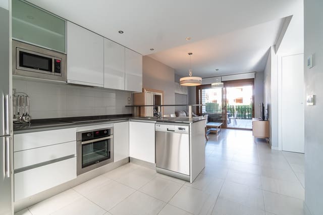 2 soveværelse Lejlighed til salg i La Zenia, Orihuela med swimmingpool garage - € 275.000 (Ref: 9436299)