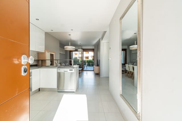 2 soveværelse Lejlighed til salg i La Zenia, Orihuela med swimmingpool garage - € 275.000 (Ref: 9436299)