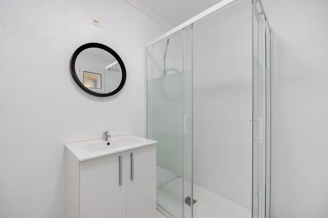 3 quarto Apartamento para venda em Torrevieja - 350 000 € (Ref: 9447279)