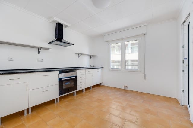 3 quarto Apartamento para venda em Torrevieja - 350 000 € (Ref: 9447279)