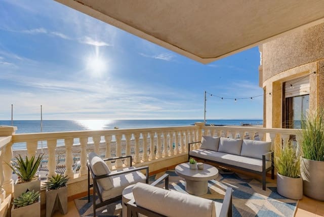 3 makuuhuone Huoneisto myytävänä paikassa Torrevieja - 350 000 € (Ref: 9447279)