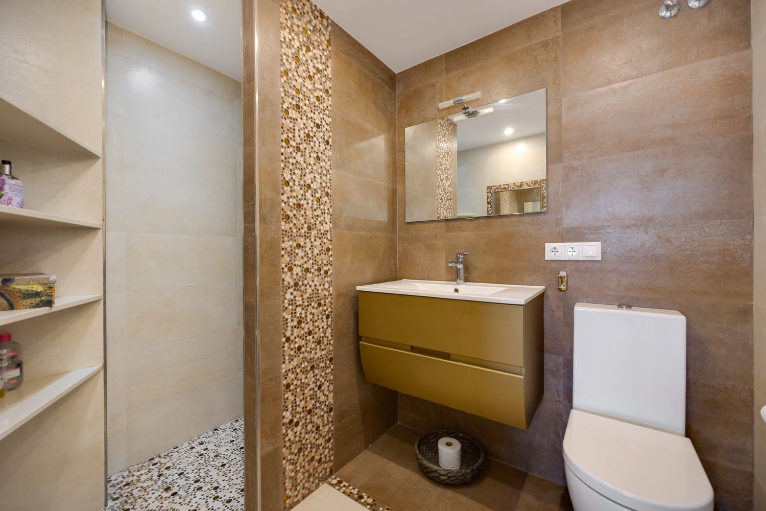 5 quarto Apartamento para venda em Torrevieja com piscina garagem - 575 000 € (Ref: 9451396)