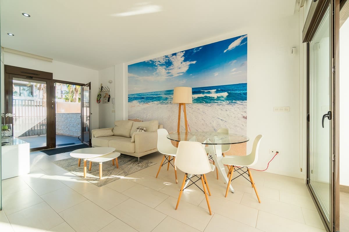 2 bedroom Apartment for sale in Ciudad Quesada with pool garage - € 255,000 (Ref: 9516494)