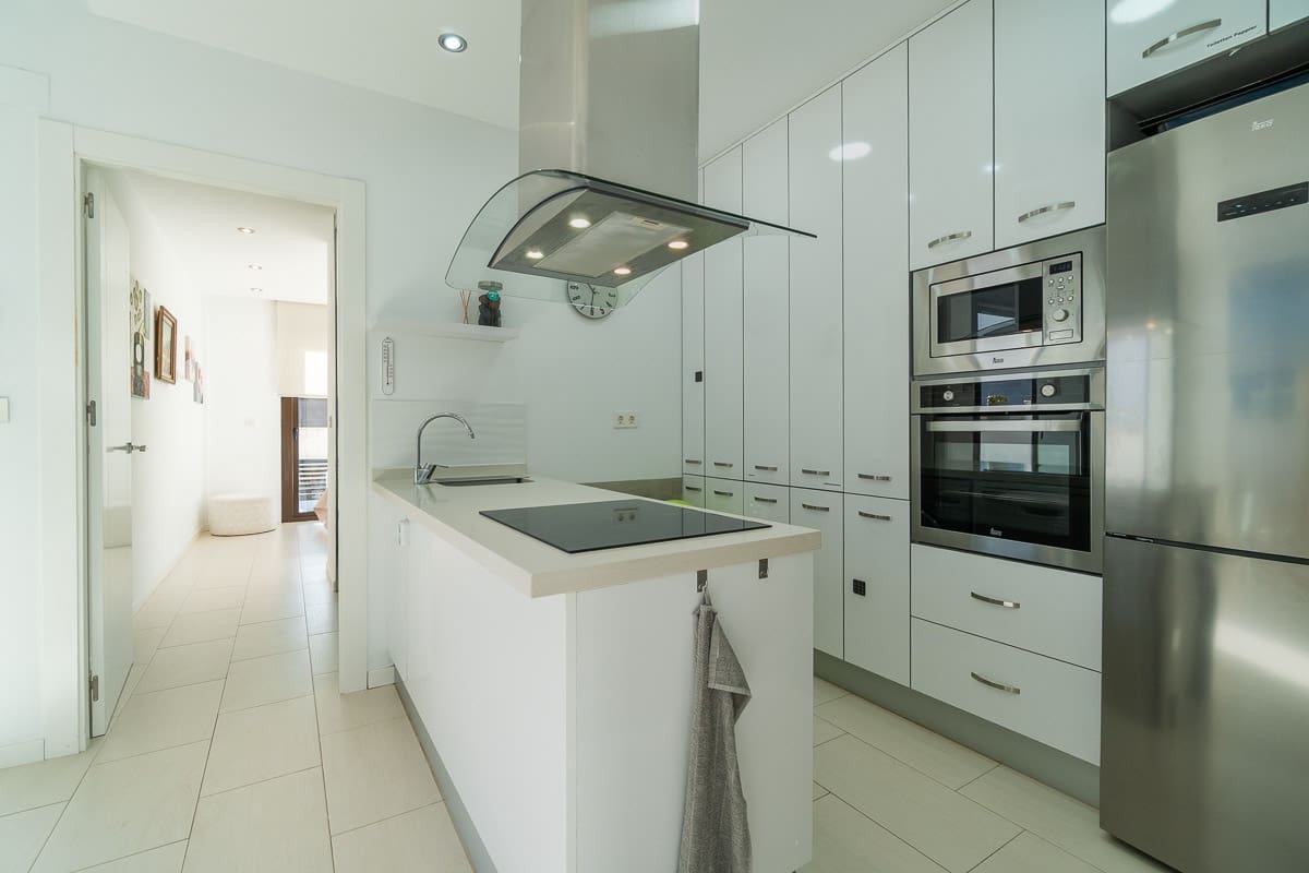 2 bedroom Apartment for sale in Ciudad Quesada with pool garage - € 255,000 (Ref: 9516494)