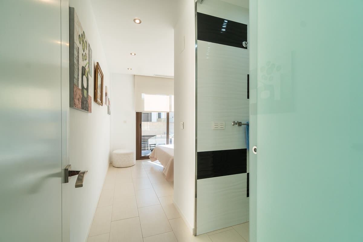 2 bedroom Apartment for sale in Ciudad Quesada with pool garage - € 255,000 (Ref: 9516494)