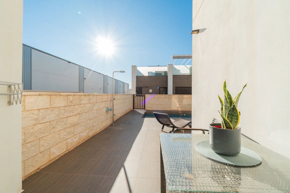 2 sypialnia Apartament na sprzedaż w Ciudad Quesada z basenem garażem - 246 000 € (Ref: 9516494)