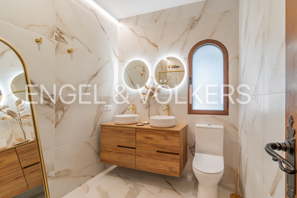 4 sovrum Bungalow att hyra i Villamartin - 2 300 € (Ref: 9525752)