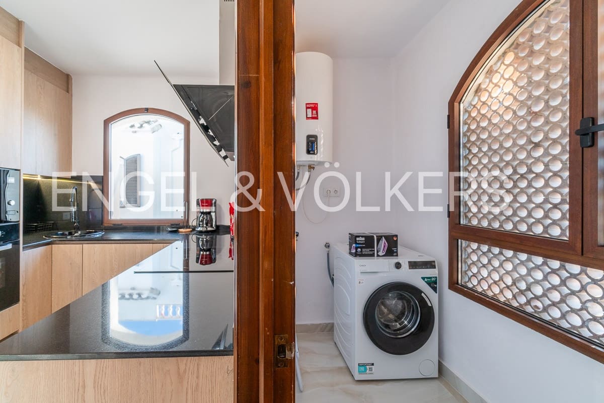 4 sovrum Bungalow att hyra i Villamartin - 2 300 € (Ref: 9525752)