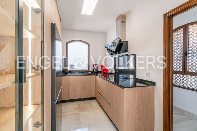 4 sovrum Bungalow att hyra i Villamartin, Orihuela - 2 300 € (Ref: 9525752)