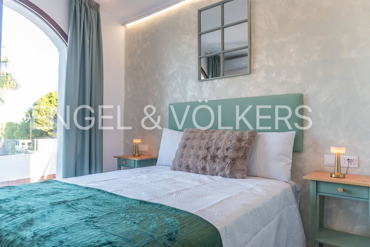 4 sypialnia Bungalow do wynajęcia w Orihuela Costa - 2 300 € (Ref: 9525752)