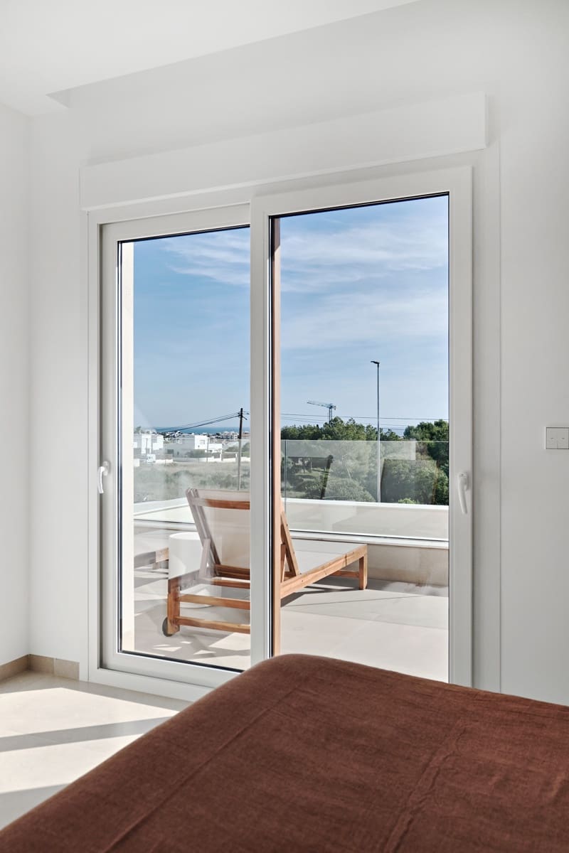 3 bedroom Villa for sale in Cabo Roig with pool garage - € 760,000 (Ref: 9566208)