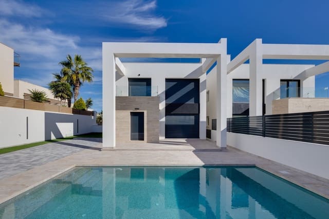 4 bedroom Villa for sale in El Chaparral - La Siesta - La Torreta, Torrevieja with pool garage - € 750,000 (Ref: 9569453)