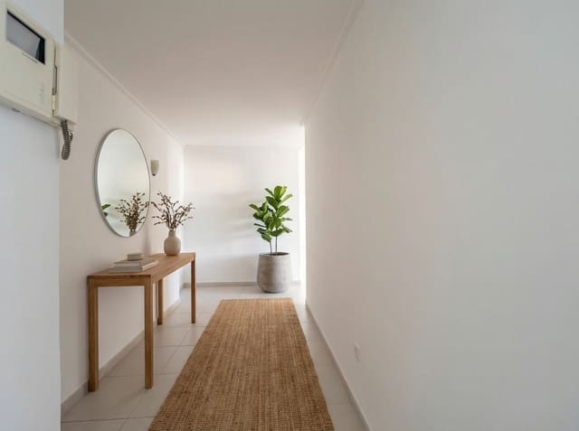 3 sovrum Lägenhet till salu i Torrevieja - 300 000 € (Ref: 9585010)