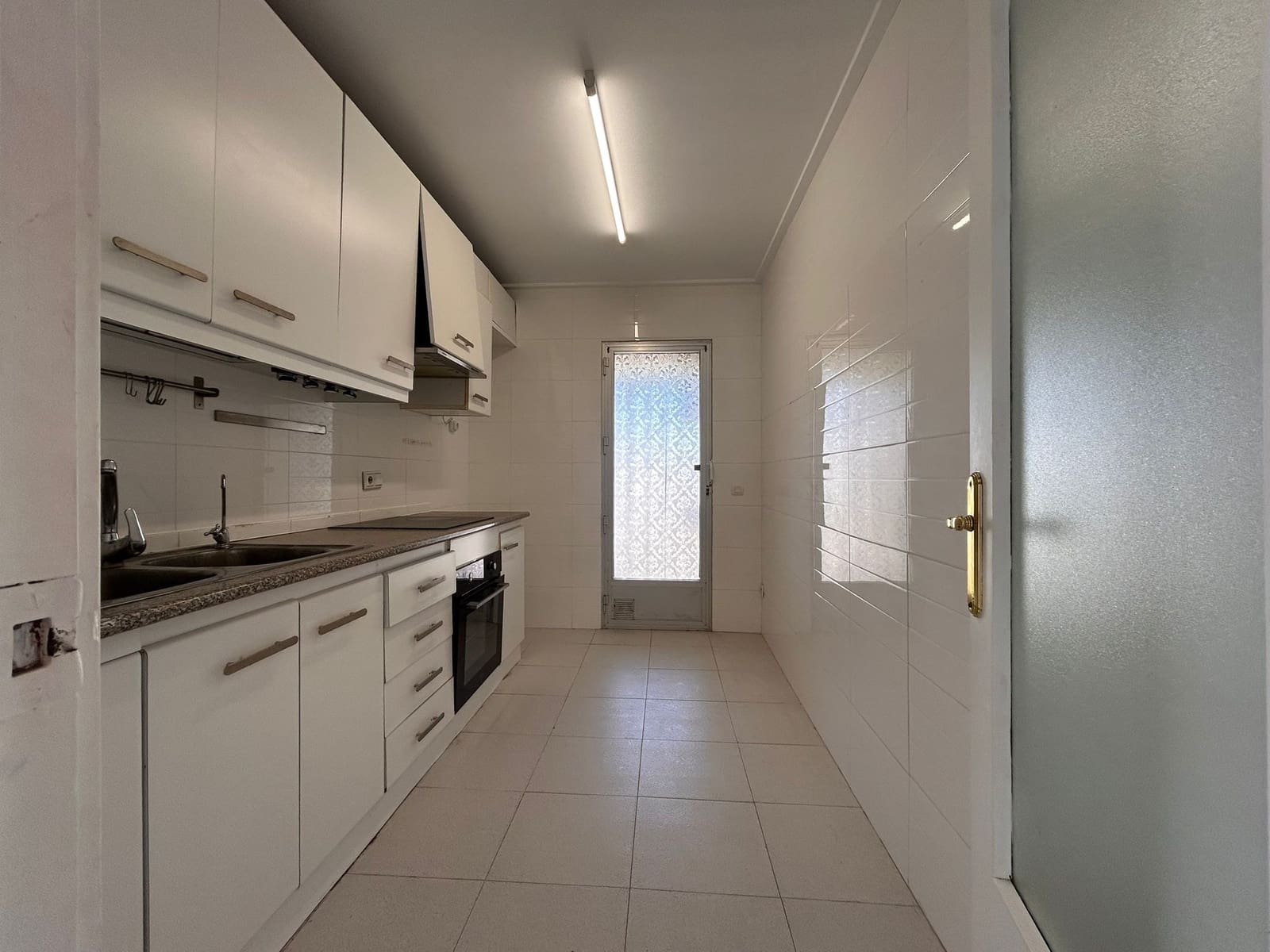 3 bedroom Apartment for sale in Torrevieja - € 300,000 (Ref: 9585010)