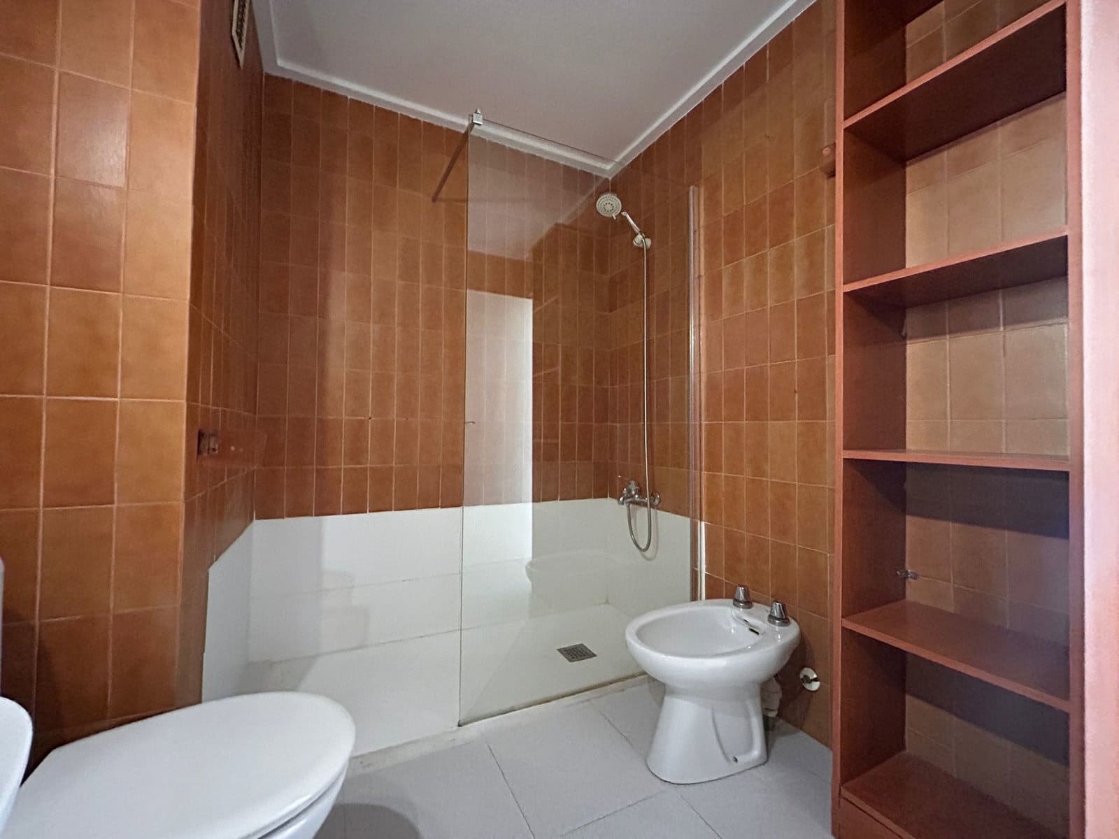 Apartamento de 3 habitaciones en Torrevieja en venta - 300.000 € (Ref: 9585010)