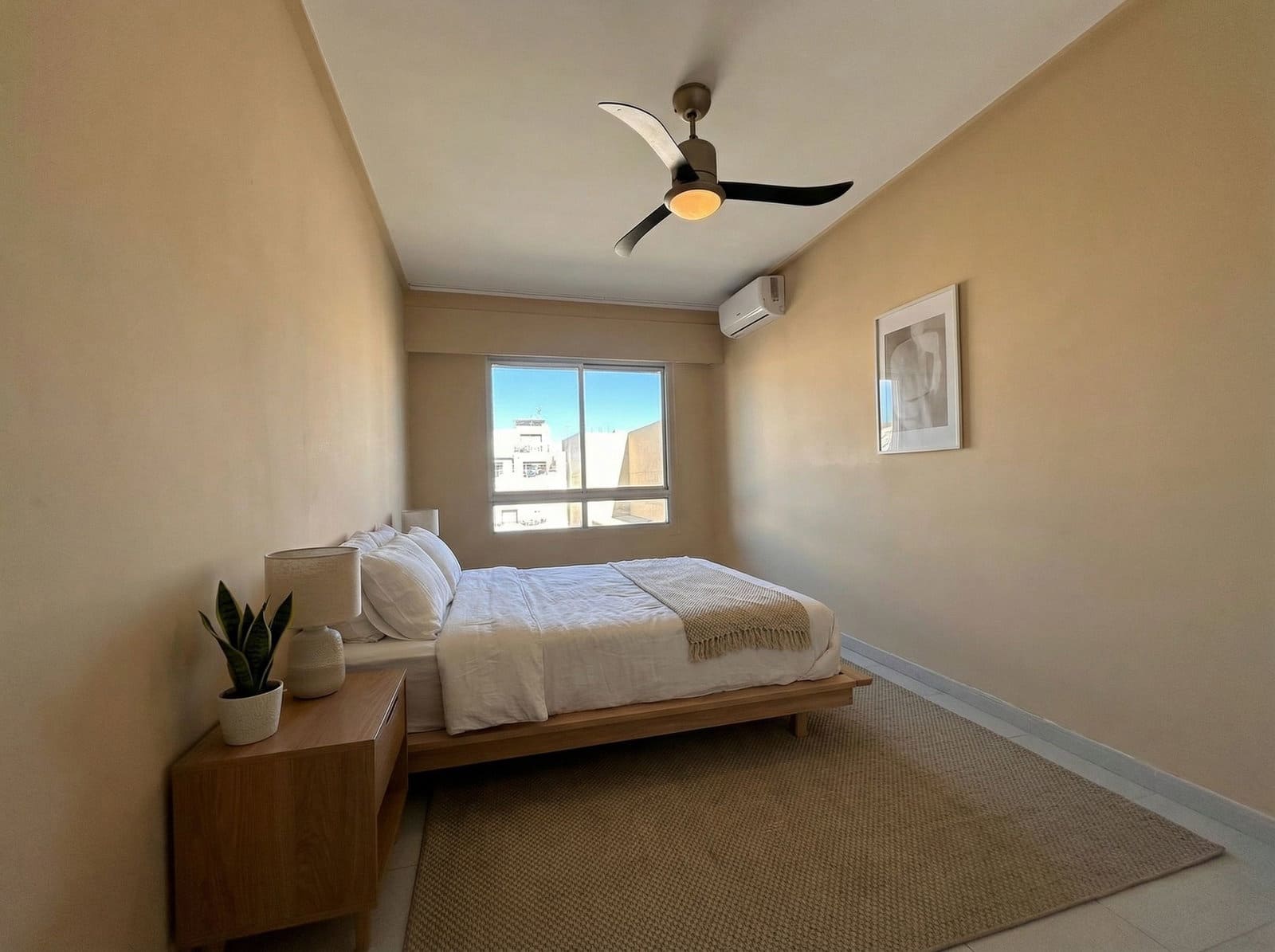 Apartamento de 3 habitaciones en Torrevieja en venta - 300.000 € (Ref: 9585010)