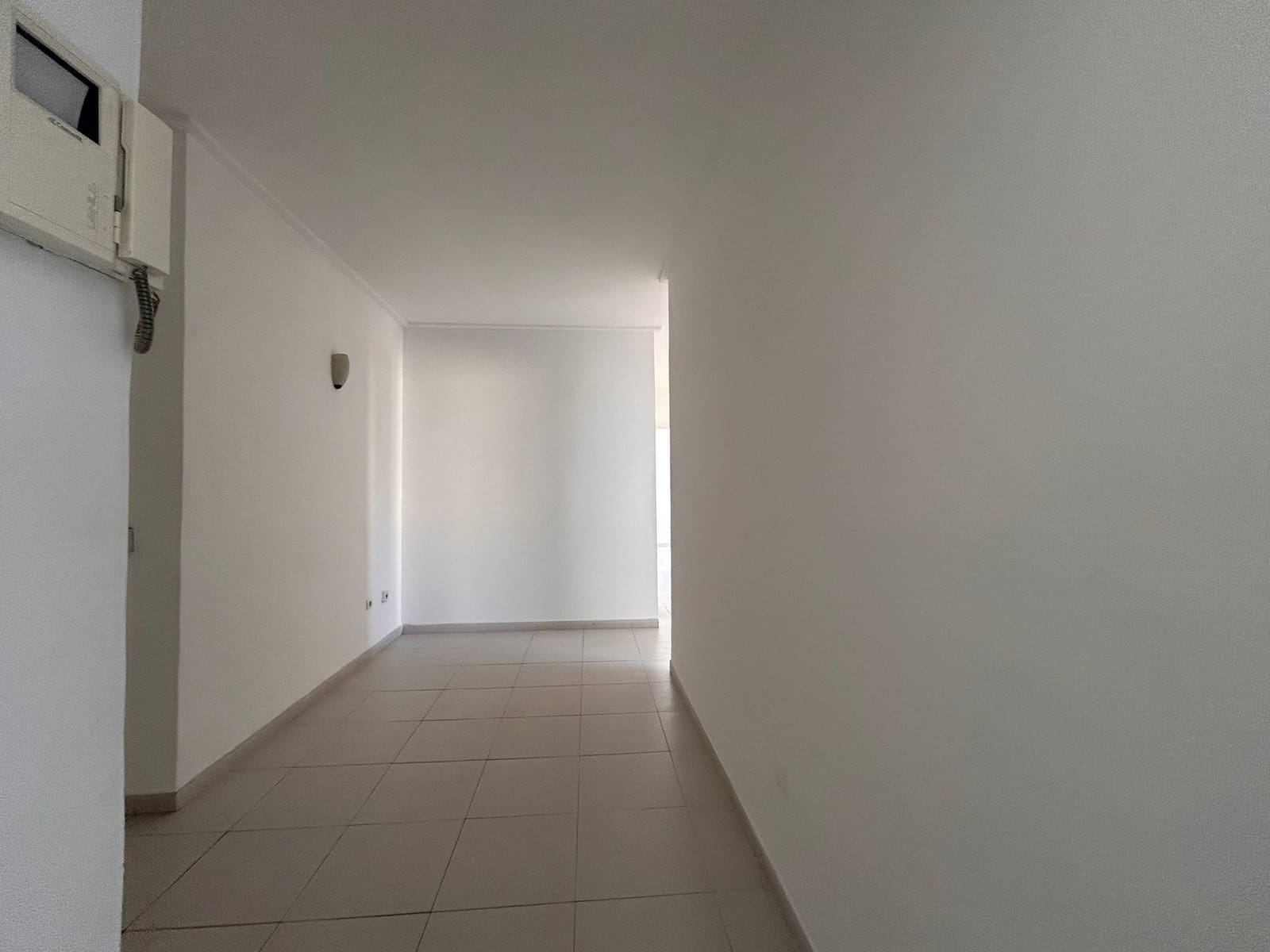 Apartamento de 3 habitaciones en Torrevieja en venta - 300.000 € (Ref: 9585010)