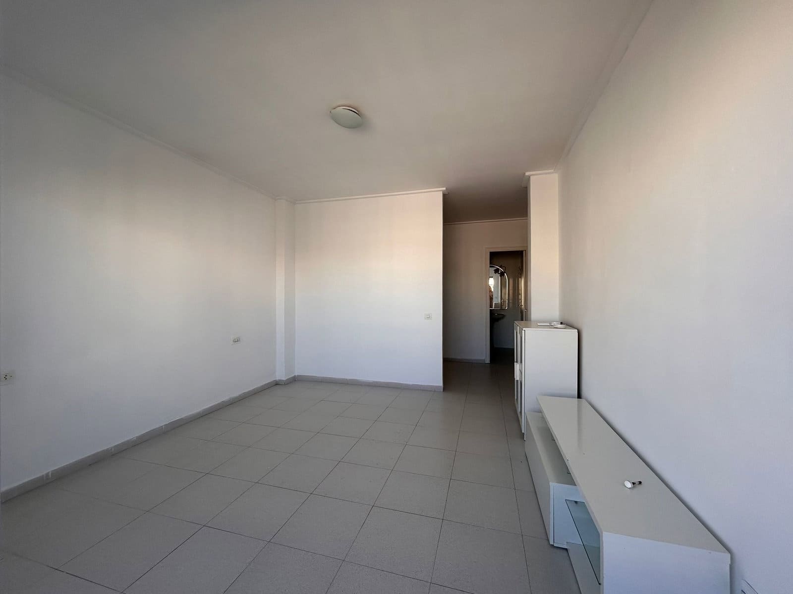 Apartamento de 3 habitaciones en Torrevieja en venta - 300.000 € (Ref: 9585010)
