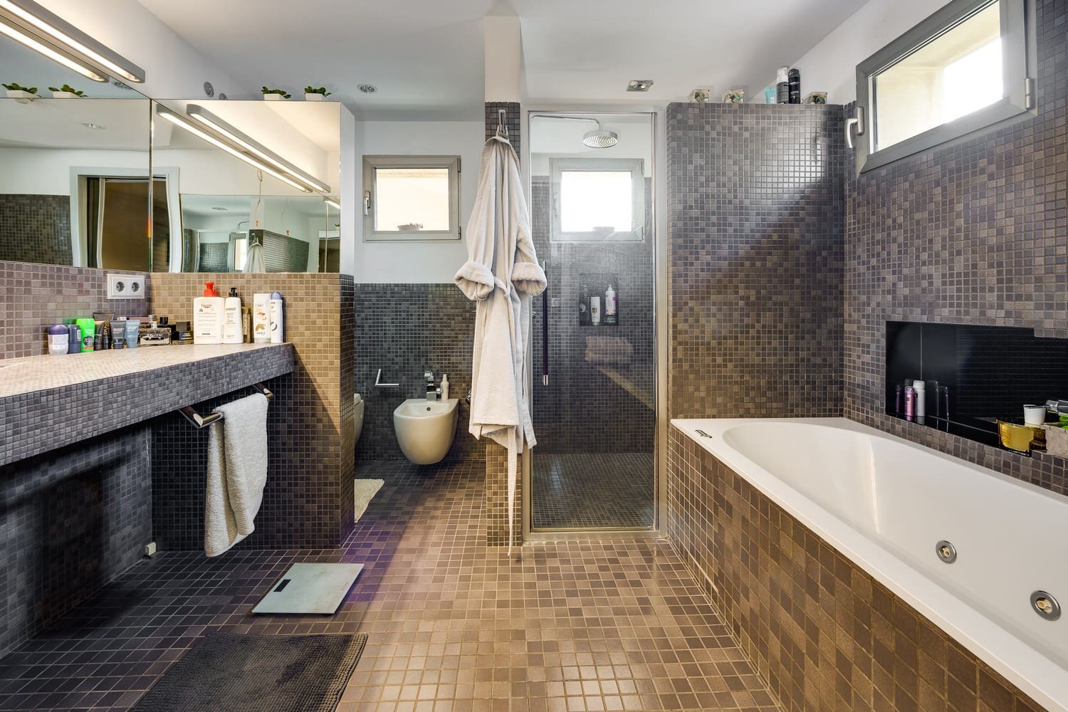 7 makuuhuone Huvila myytävänä paikassa Los Balcones mukana uima-altaan 
autotalli - 1 800 000 € (Ref: 9588148)