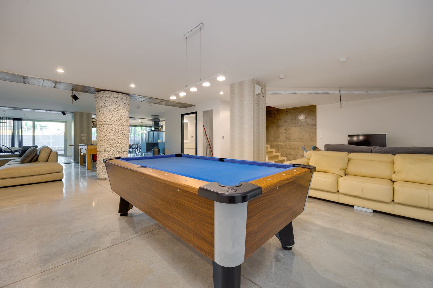 7 makuuhuone Huvila myytävänä paikassa Los Balcones mukana uima-altaan 
autotalli - 1 800 000 € (Ref: 9588148)