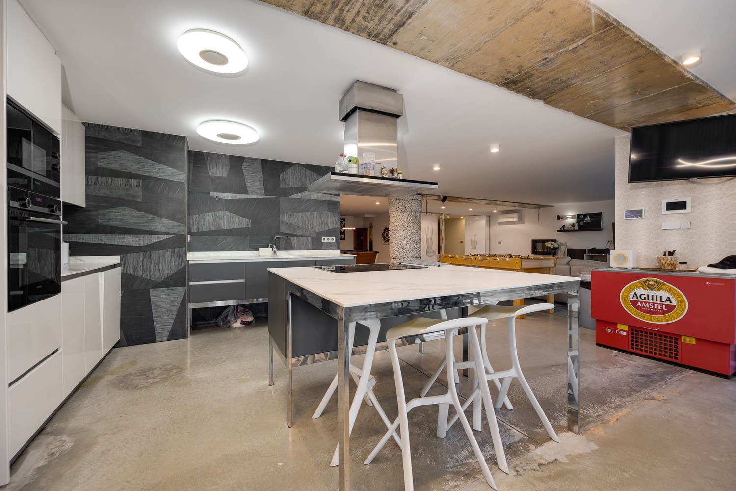 7 makuuhuone Huvila myytävänä paikassa Los Balcones mukana uima-altaan 
autotalli - 1 800 000 € (Ref: 9588148)