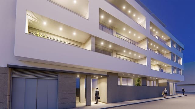 3 chambre Penthouse à vendre à El Chaparral - La Siesta - La Torreta, Torrevieja avec piscine garage - 495 000 € (Ref: 9588460)