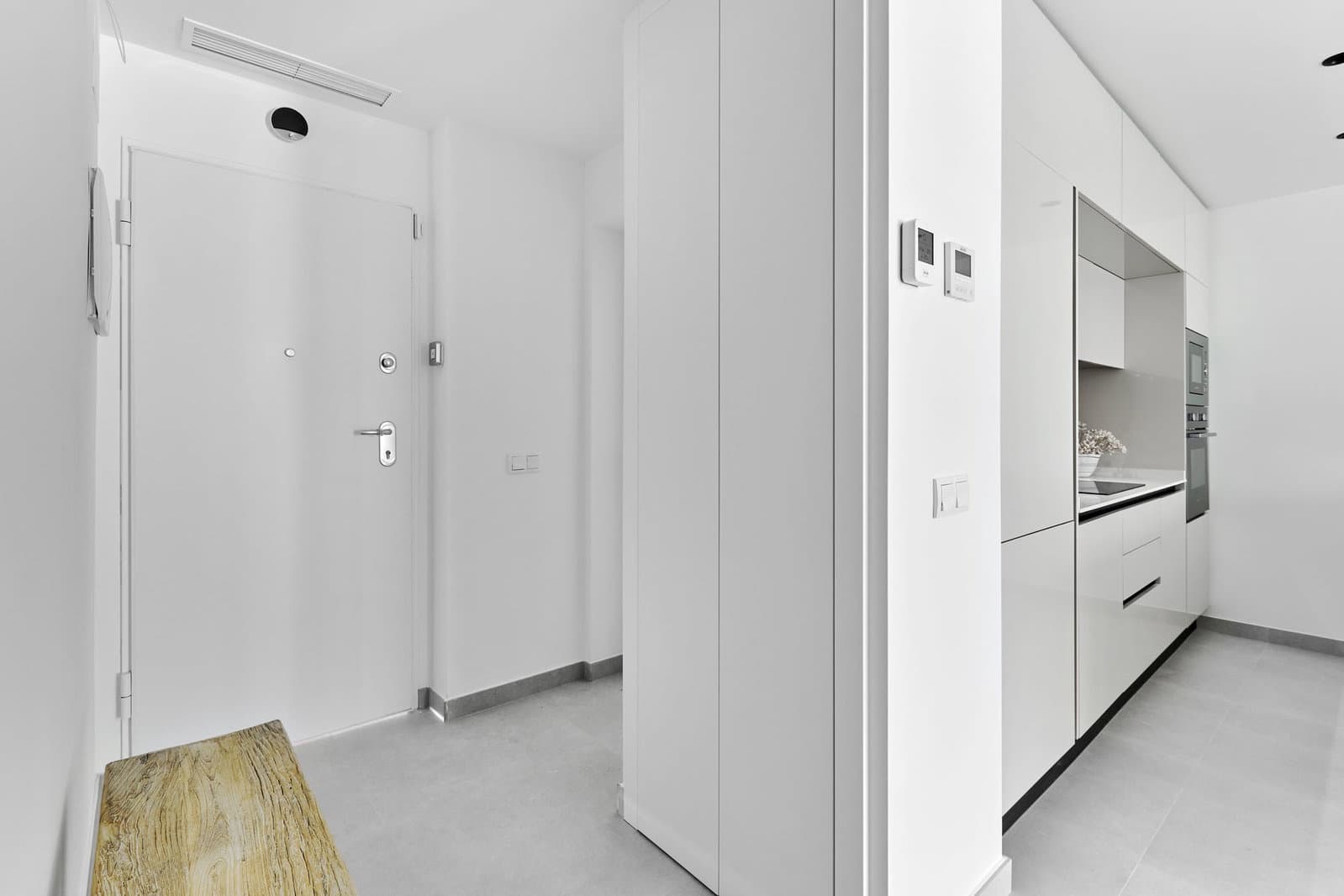 2 soveværelse Lejlighed til salg i Torrevieja med swimmingpool garage - € 380.000 (Ref: 9593126)