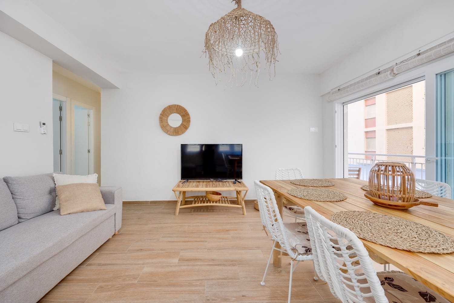 3 slaapkamer Appartement te koop in Torrevieja met zwembad - € 275.000 (Ref: 9631823)