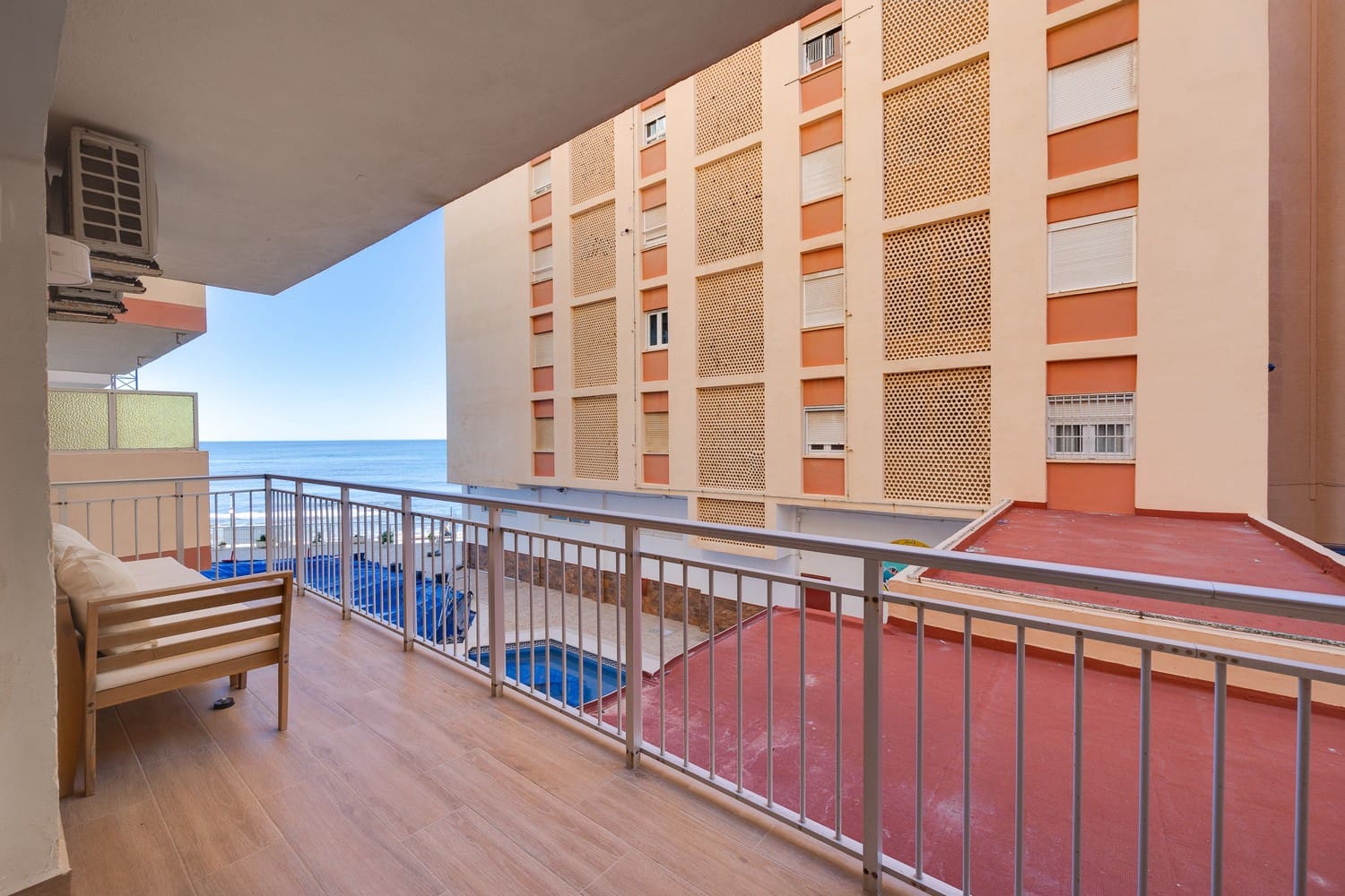 3 slaapkamer Appartement te koop in Torrevieja met zwembad - € 275.000 (Ref: 9631823)