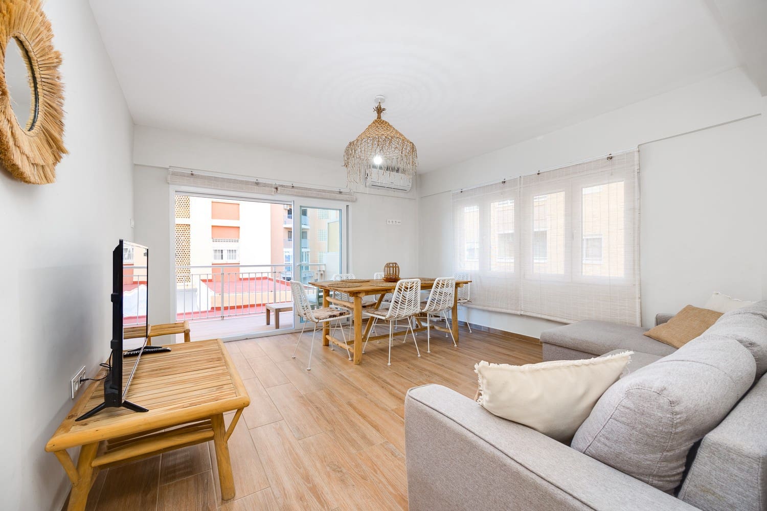 3 slaapkamer Appartement te koop in Torrevieja met zwembad - € 275.000 (Ref: 9631823)