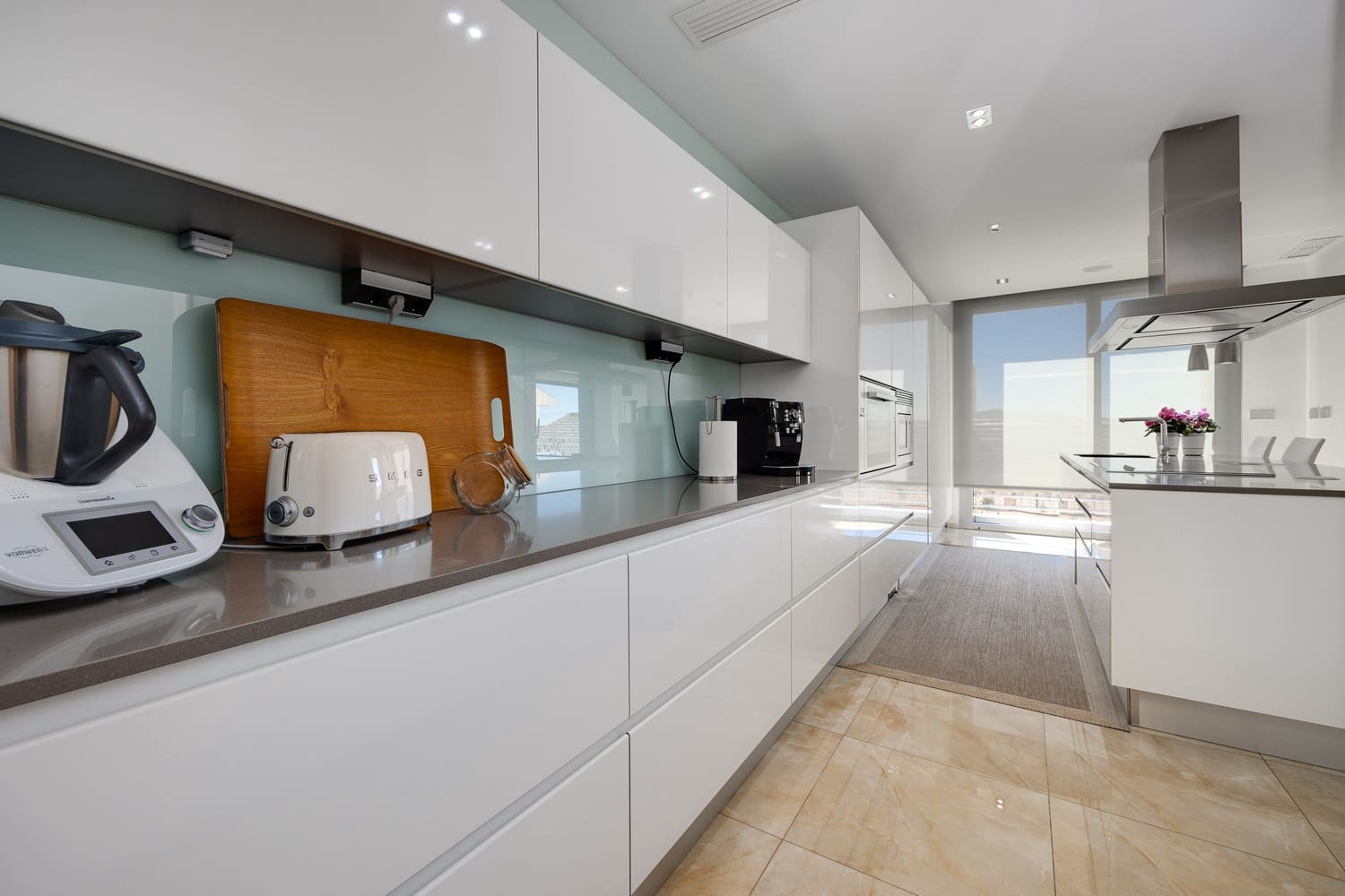 5 bedroom Townhouse for sale in San Fulgencio with garage - € 1,200,000 (Ref: 9665153)