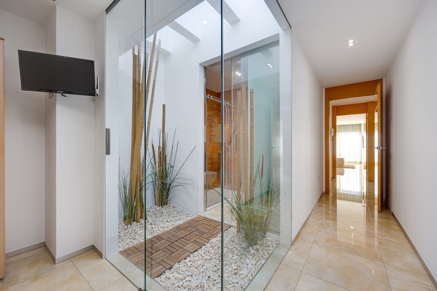 5 bedroom Townhouse for sale in San Fulgencio with garage - € 1,200,000 (Ref: 9665153)