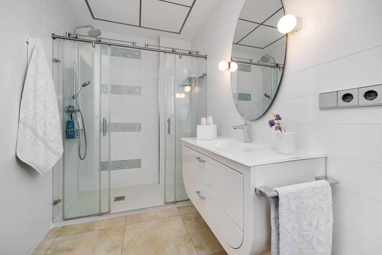 5 bedroom Townhouse for sale in San Fulgencio with garage - € 1,200,000 (Ref: 9665153)