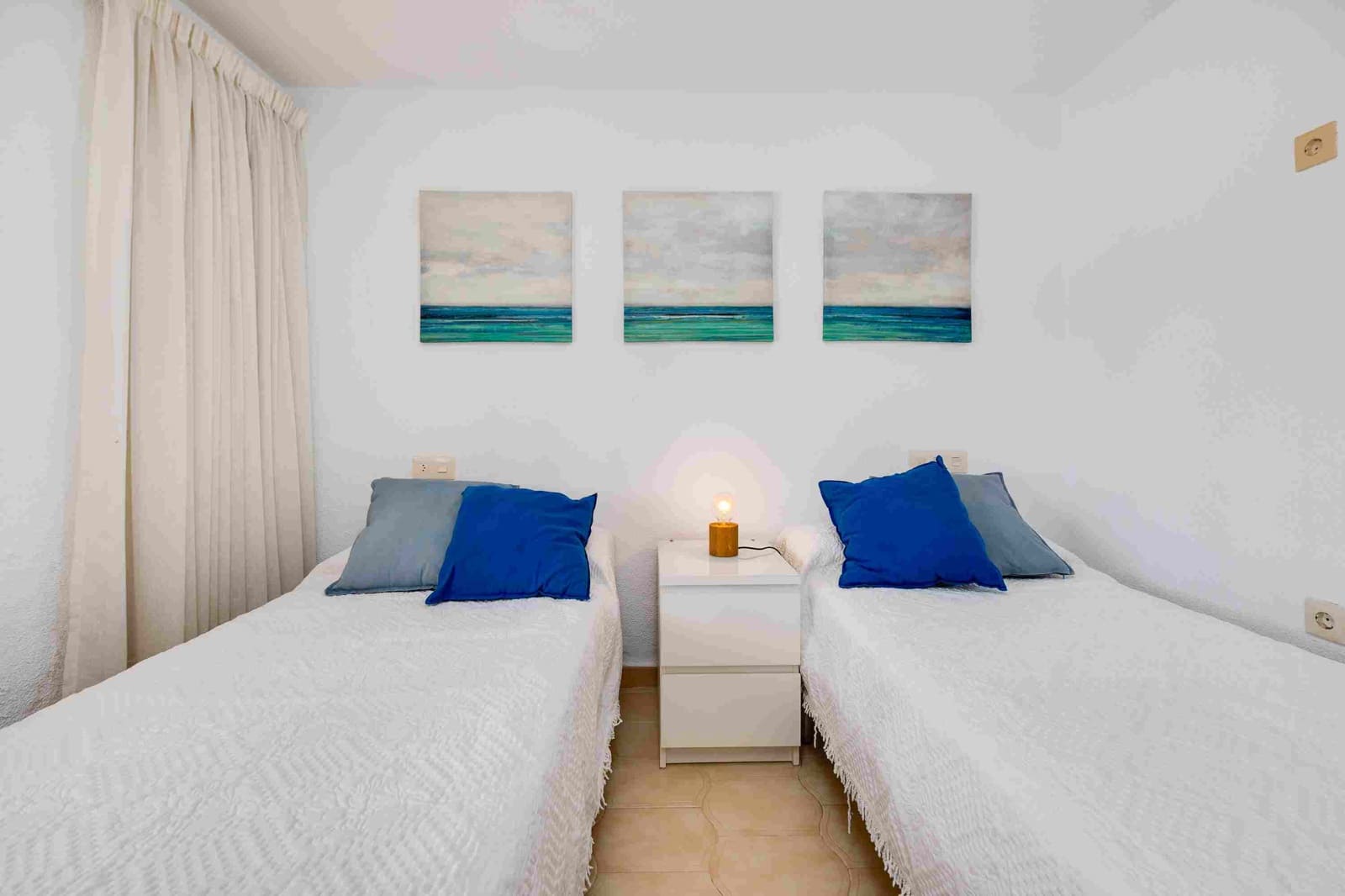 4 soveværelse Rækkehus til salg i Campoamor med garage - € 425.000 (Ref: 9715603)