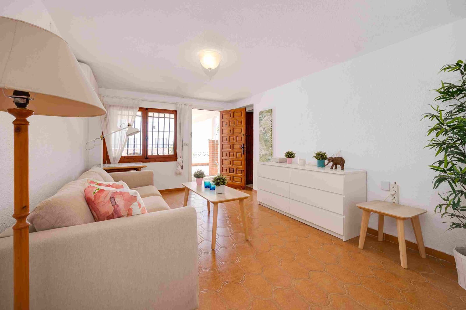 4 soveværelse Rækkehus til salg i Campoamor med garage - € 425.000 (Ref: 9715603)