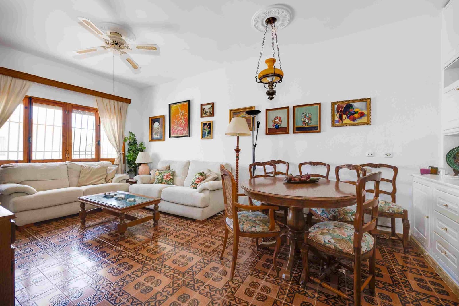 4 soveværelse Rækkehus til salg i Campoamor med garage - € 425.000 (Ref: 9715603)