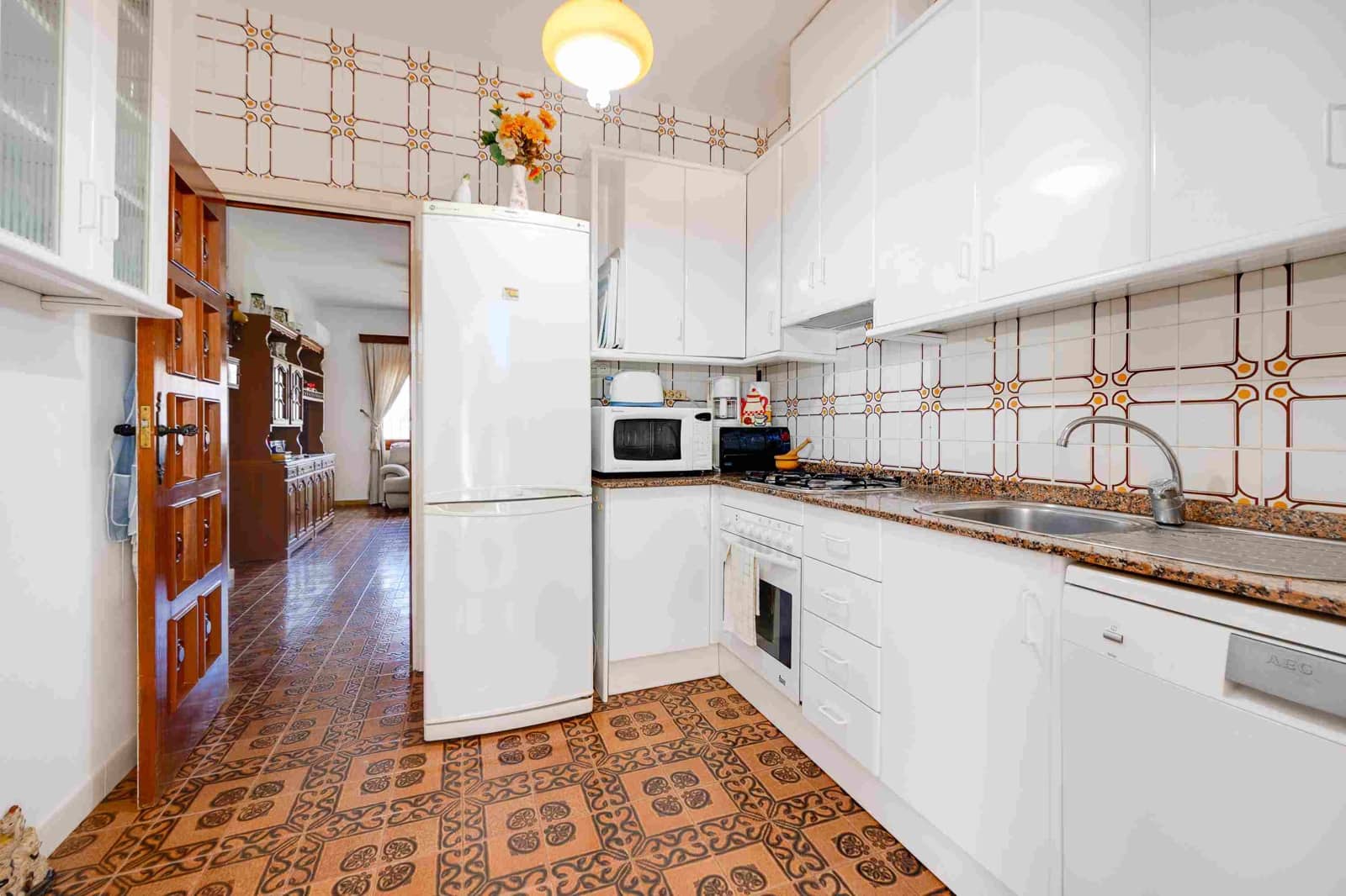 4 soveværelse Rækkehus til salg i Campoamor med garage - € 425.000 (Ref: 9715603)