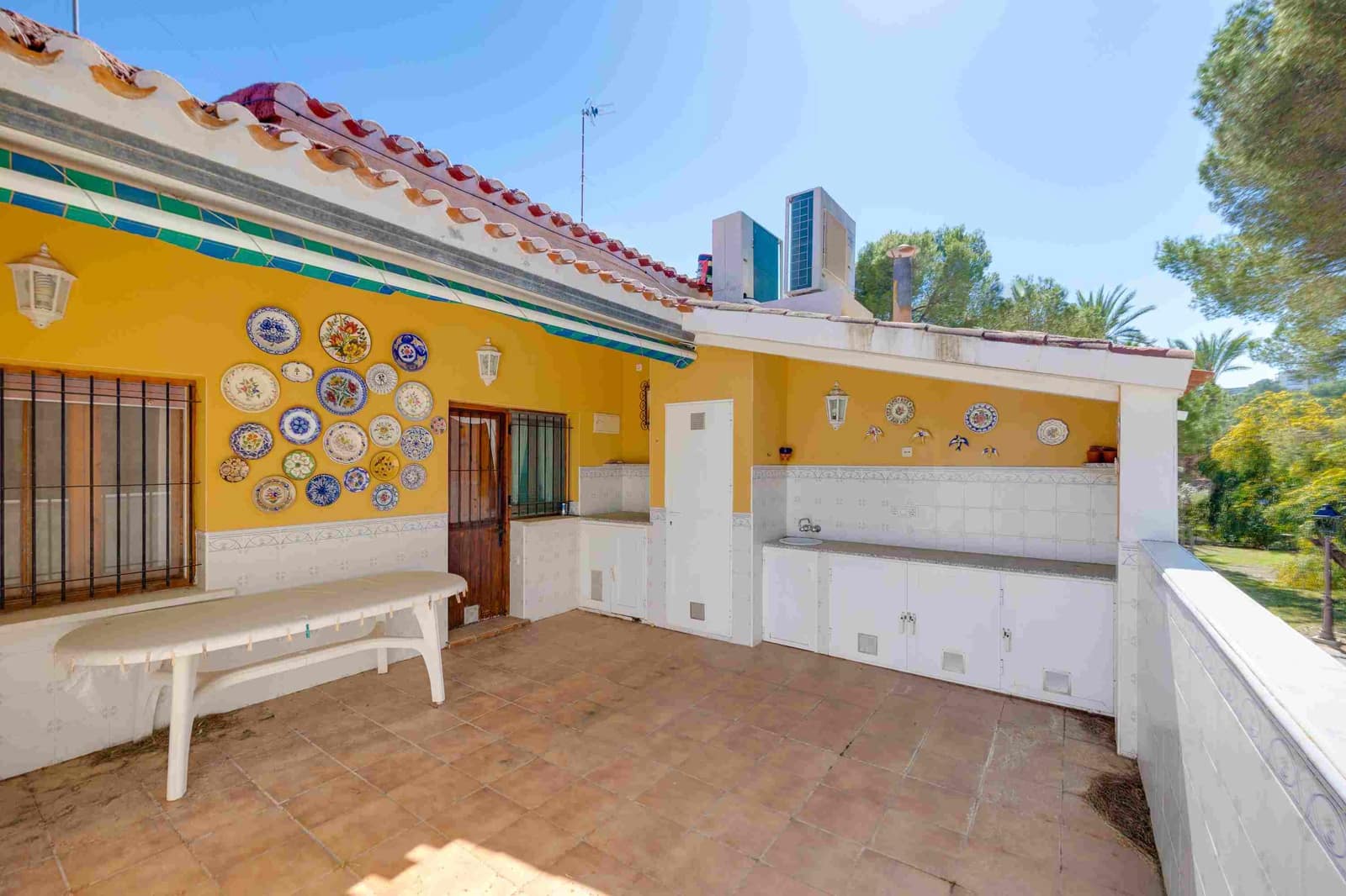 4 soveværelse Rækkehus til salg i Campoamor med garage - € 425.000 (Ref: 9715603)