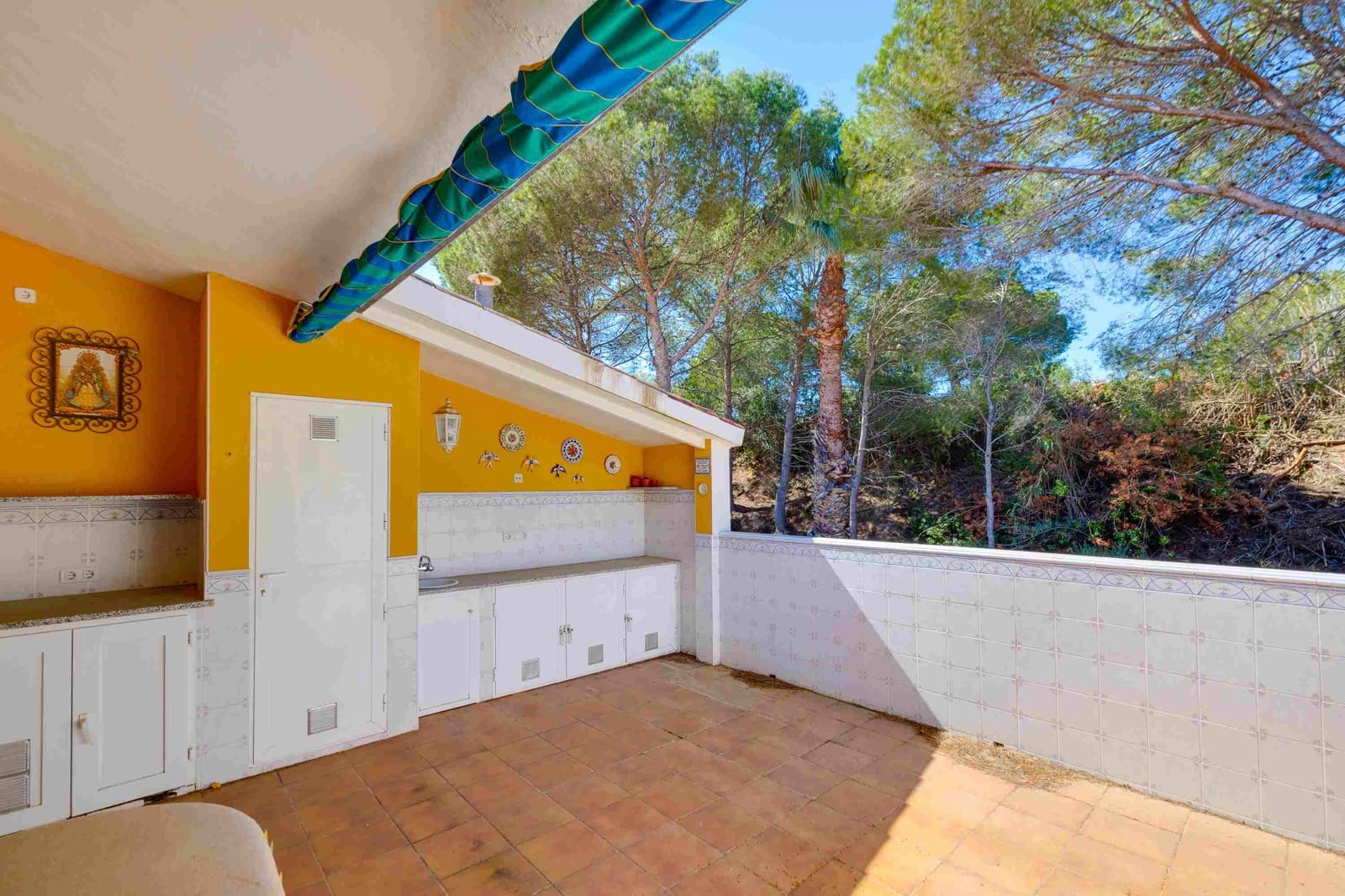 4 soveværelse Rækkehus til salg i Campoamor med garage - € 425.000 (Ref: 9715603)