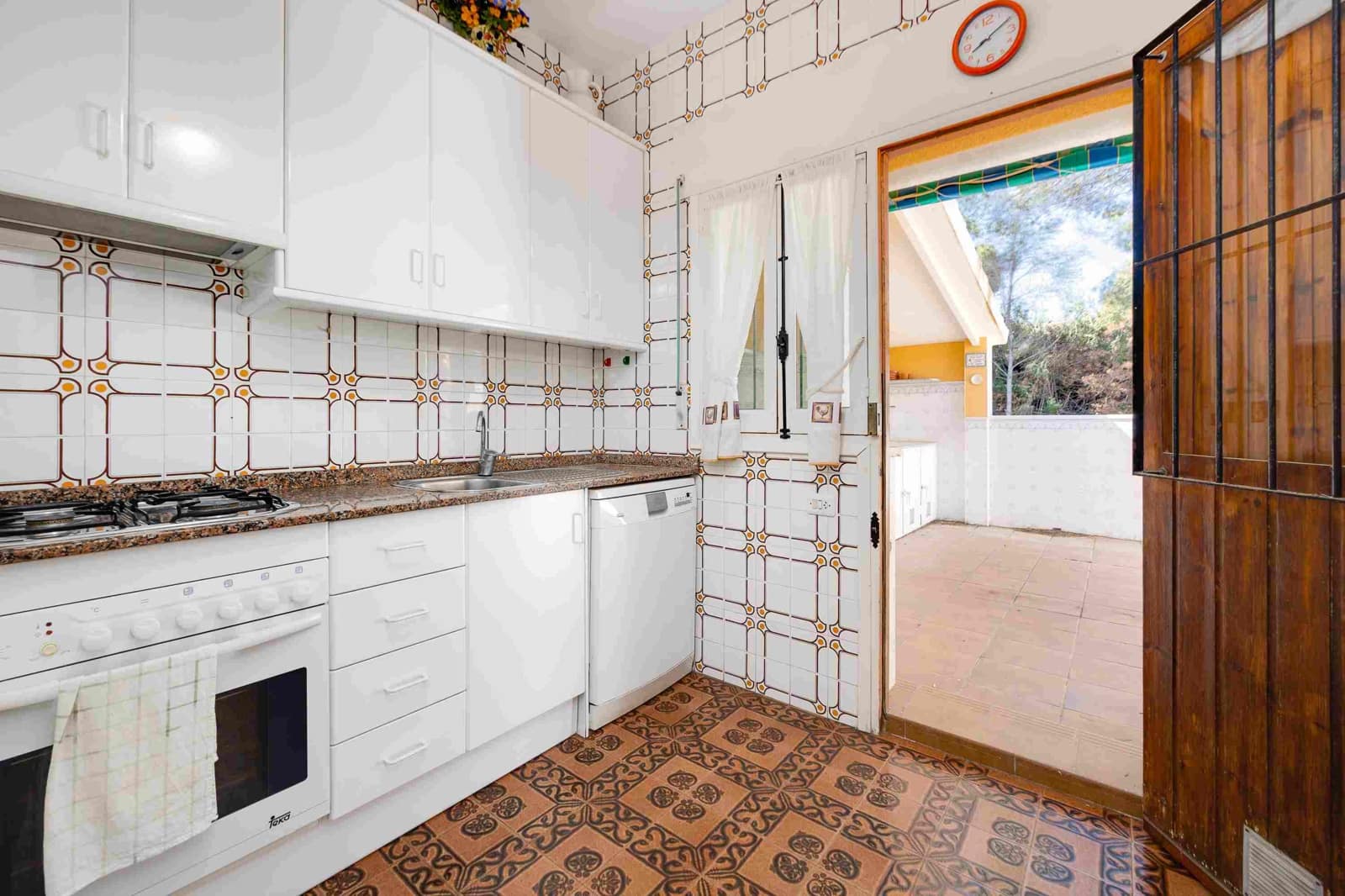 4 soveværelse Rækkehus til salg i Campoamor med garage - € 425.000 (Ref: 9715603)