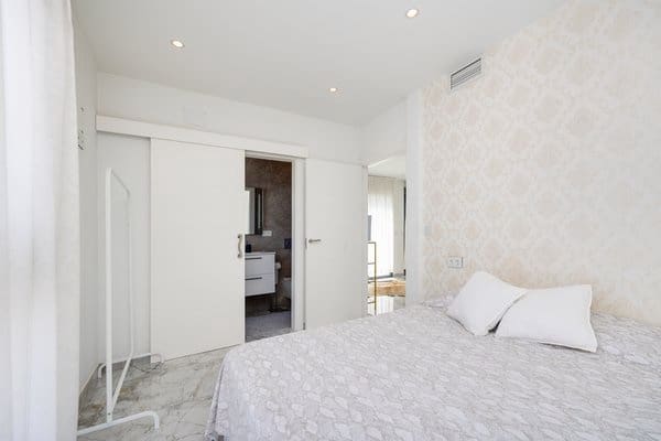 3 chambre Villa/Maison à vendre à Los Balcones avec piscine garage - 1 320 000 € (Ref: 9720309)