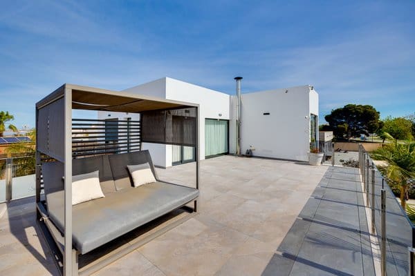 3 chambre Villa/Maison à vendre à Los Balcones avec piscine garage - 1 320 000 € (Ref: 9720309)