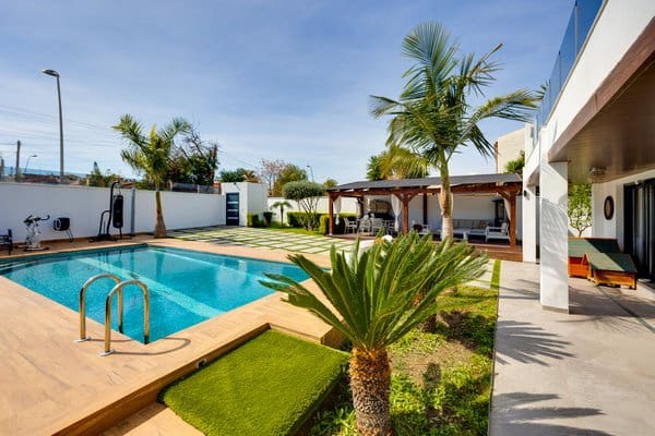 3 chambre Villa/Maison à vendre à Los Balcones avec piscine garage - 1 320 000 € (Ref: 9720309)